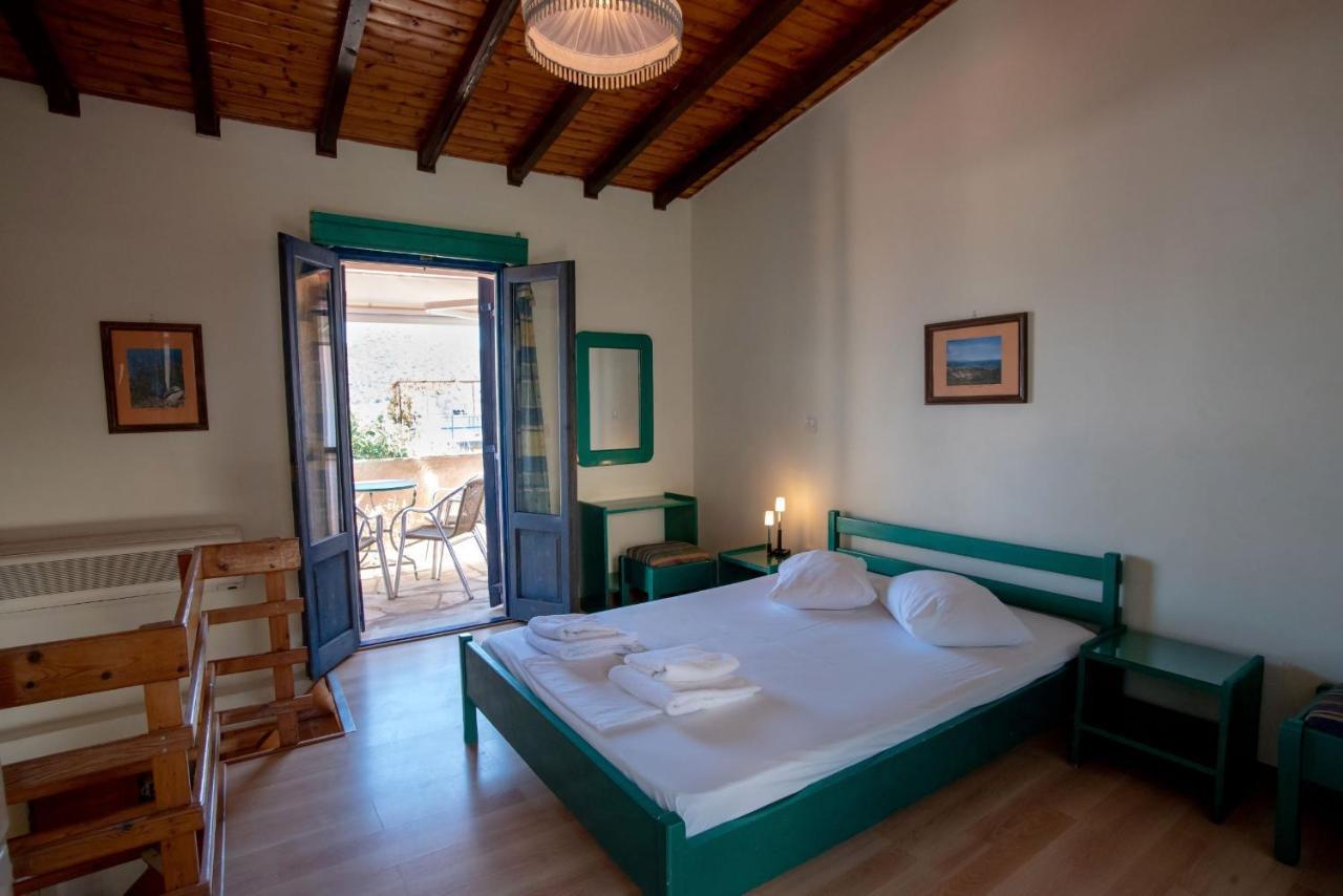 Kleoni Club Apartments Tolo Ngoại thất bức ảnh