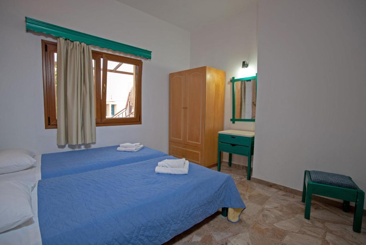 Kleoni Club Apartments Tolo Ngoại thất bức ảnh