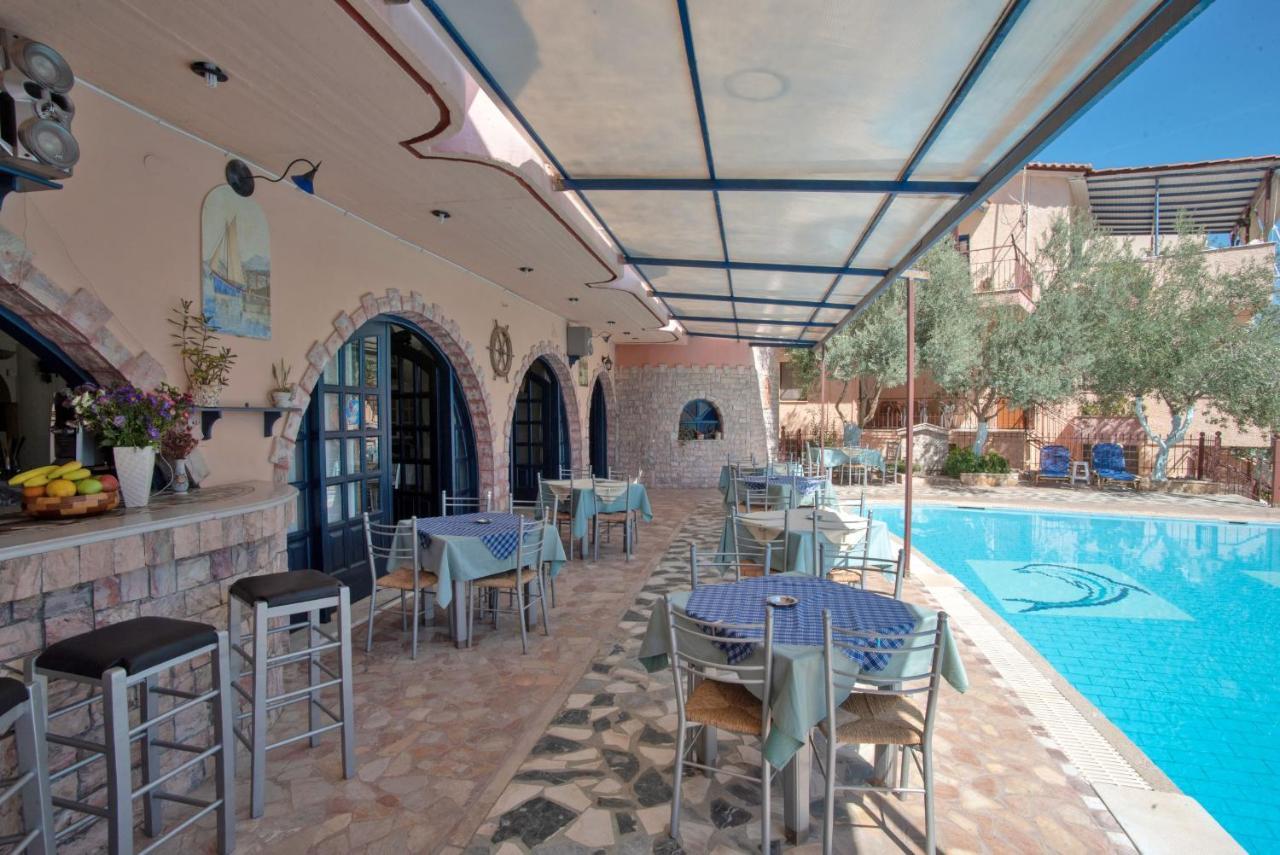 Kleoni Club Apartments Tolo Ngoại thất bức ảnh